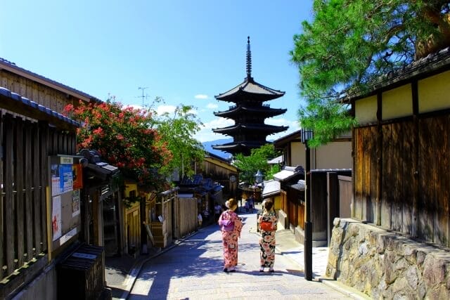 culture in kyoto with kimono