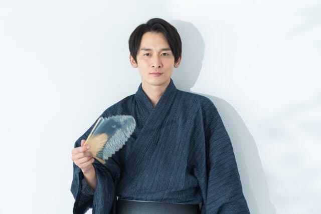 man who wears a yukata